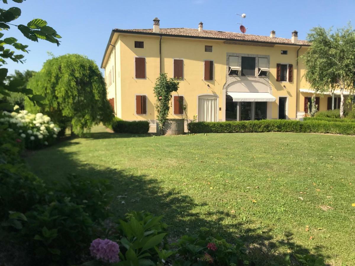 B&B Temenos Parma Exteriér fotografie